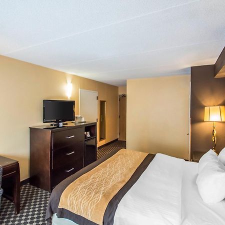 Quality Inn Ithaca - University Area Bagian luar foto