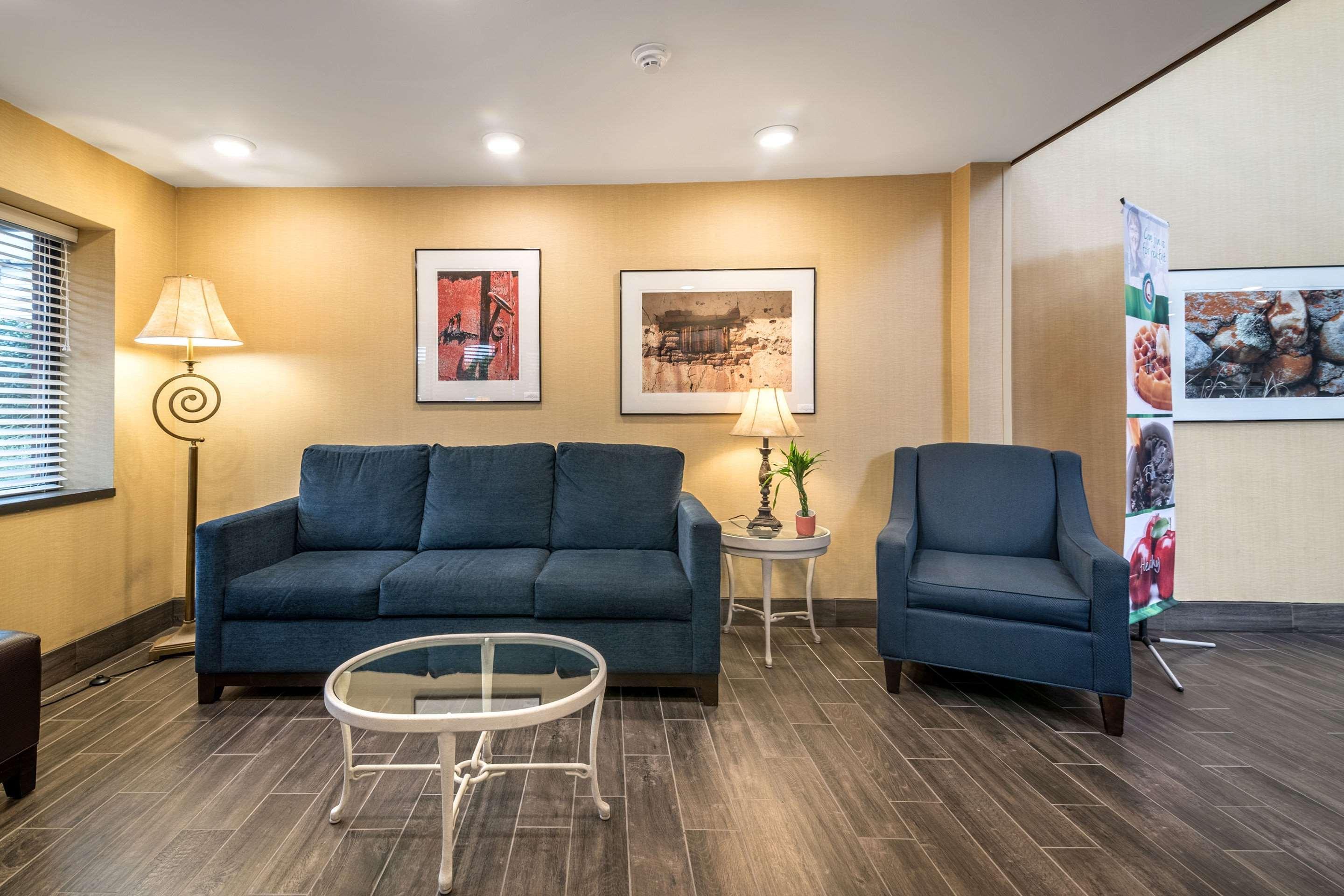 Quality Inn Ithaca - University Area Bagian luar foto